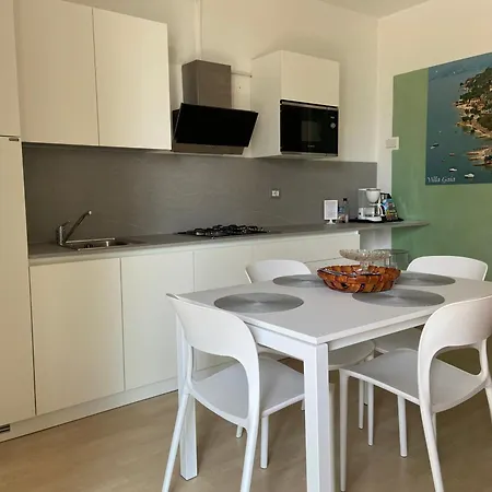 Апартаменты Gaia Con Piscina Seeblick